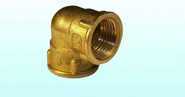 Отвод латунный